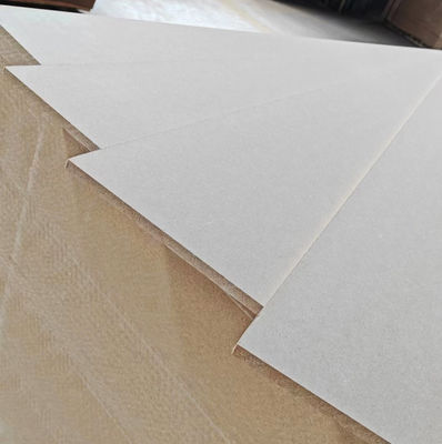木繊維 2mm 3mm 5mm 6mm 12mm 15mm 16mm 18mm 20mm 21mm 厚さ メラミンのMDF 平 MDF 原材料のMDF板