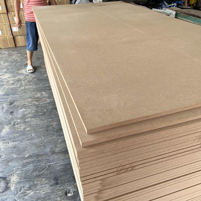 シンプル Mdf 原材料 層状 メラミン Mdf 板 18mm 木工 Mdf 3mm 15mm 18mm 室内用