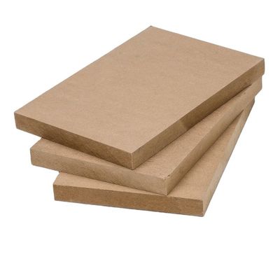 直接供給 4*8ft 6mm 9mm 12mm 15mm 18mm 厚さ1.5-25mmの原材料Mdfボード