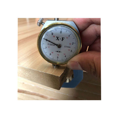 3mm 18mm ハードボード メラミンの紙 面 MDF 1220x2440mm 2100x2800mm 平面