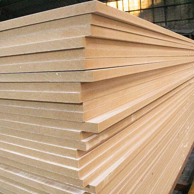 FIRST-CLASS Mdf Board 価格 / Mdf グレード FIRST-CLASS / 背景 6mm / 9mm / 12mm / 18mm