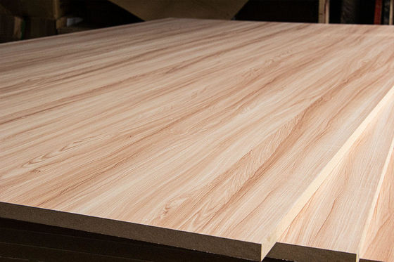 FIRST-CLASS Mdf Board 価格 / Mdf グレード FIRST-CLASS / 背景 6mm / 9mm / 12mm / 18mm