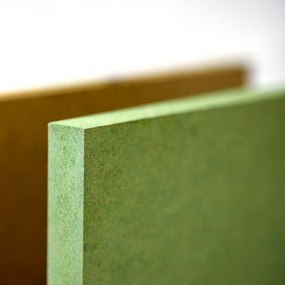 メラミンの板 Mdf 工芸家具用フラニヤラミネート機 密度 680-830KG/M3