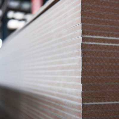 1.5-25mm 厚さ オークアッシュ ウォールナッツ ビック エチオピア輸入市場用 プラネードMDF